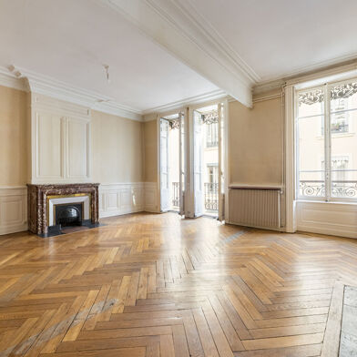 Appartement 6 pièces 720000 €