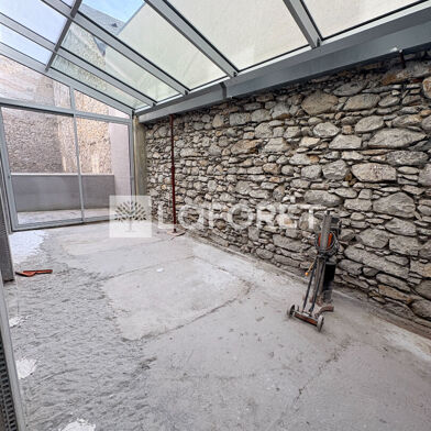 Appartement 4 pièces 212000 €