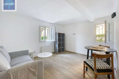 Appartement 2 pièces 900 €