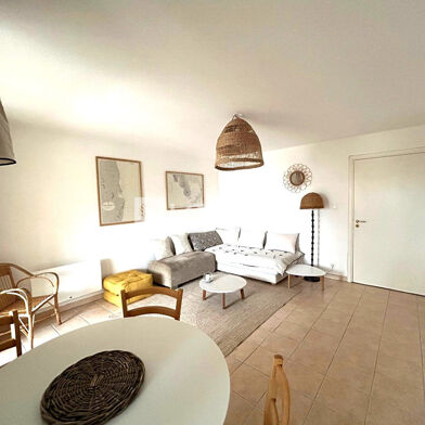 Appartement 2 pièces 763 €