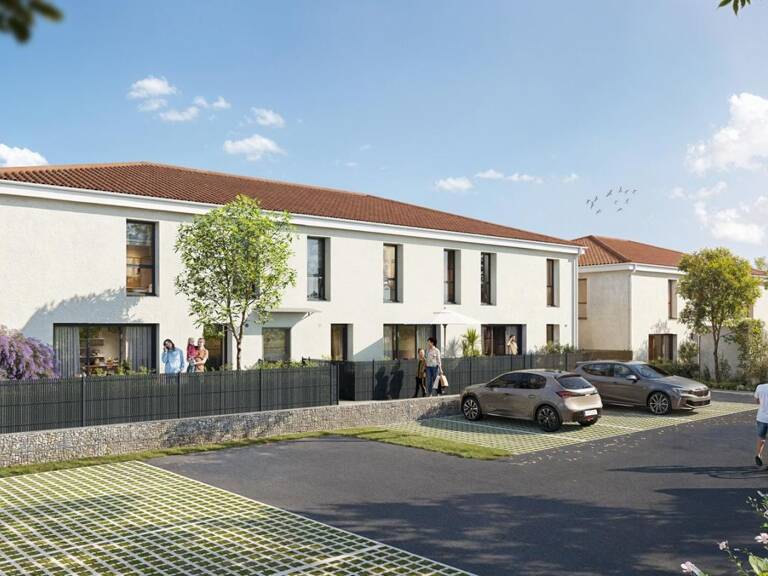 
          Appartement
          (80 à 85 m²)
          Bourg-en-Bresse
          -
          01000
         — photo 1