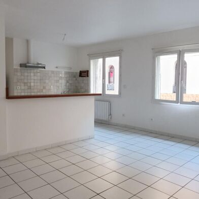 Appartement 3 pièces 530 €