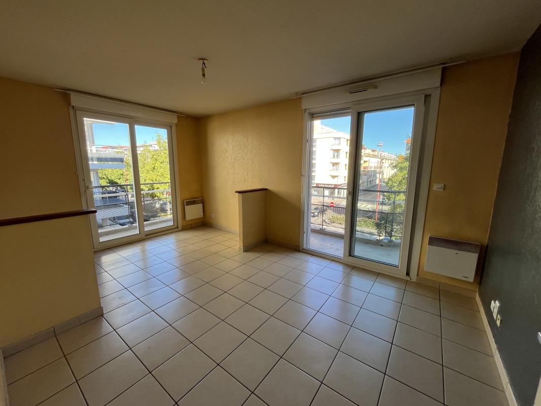 Appartement  T2 à louer Rodez 12000