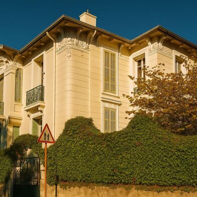 Maison 7 pièces 1780000 €