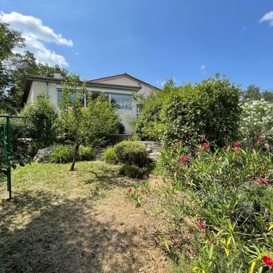 Maison 6 pièces 379000 €