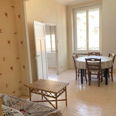 Appartement 2 pièces 425 €