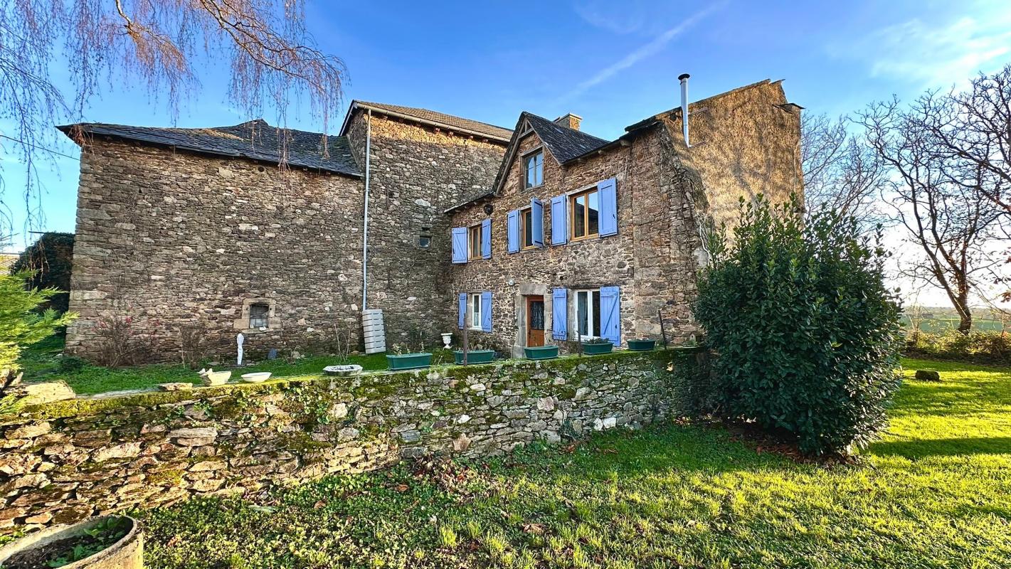 Villa / Maison  T7 à vendre Rullac-Saint-Cirq 12120