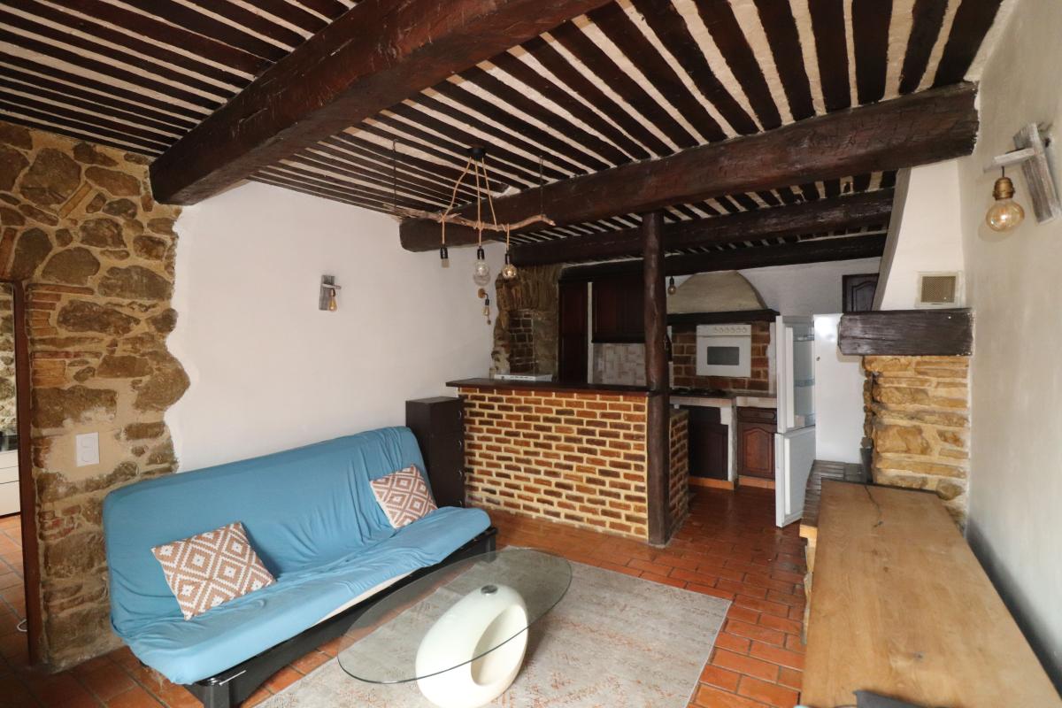 Photo T2 de 2 pièces Contes