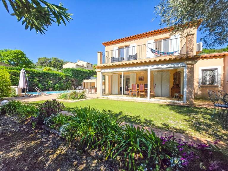 Maison À Vendre — photo 1