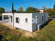 Maison moderne avec terrasse et garage — photo 2