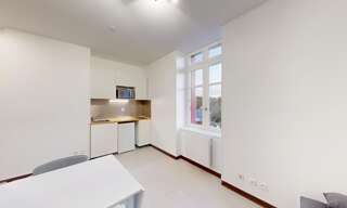 Appartement 3 Pièces 19 m² à louer à Salmiech (12120)