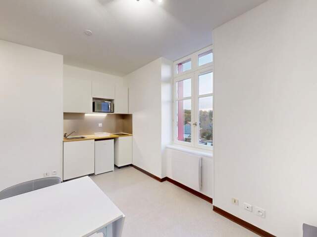 Appartement À Louer — photo du bien