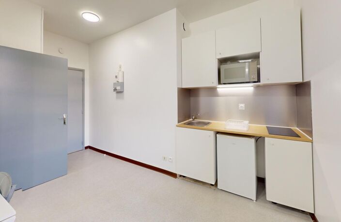 Appartement À Louer — photo 2