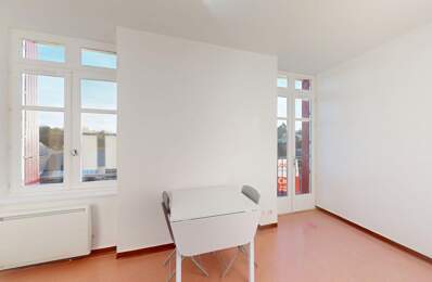 Appartement À Louer — photo du bien
