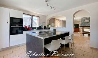 Maison 10 Pièces 295 m² à vendre à Dole (39100)