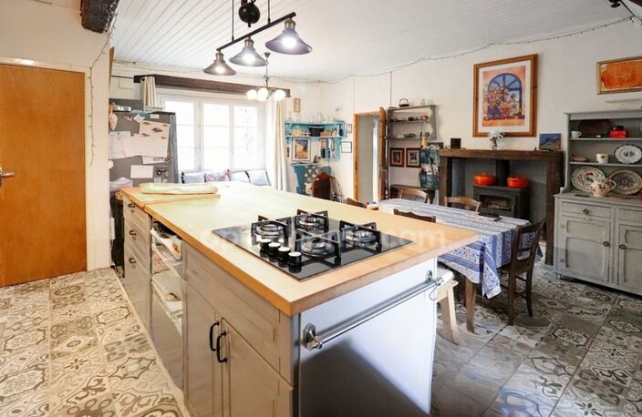 Maison Familiale - 156 m²  -  7 pièces -  4 chambres - 2 Garages sur Terrain de 491 m² MAGNAC LAVAL (87190) — photo 4