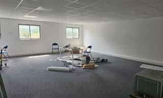 Bureau 1 Pièce 65 m² à vendre à Trappes (78190)