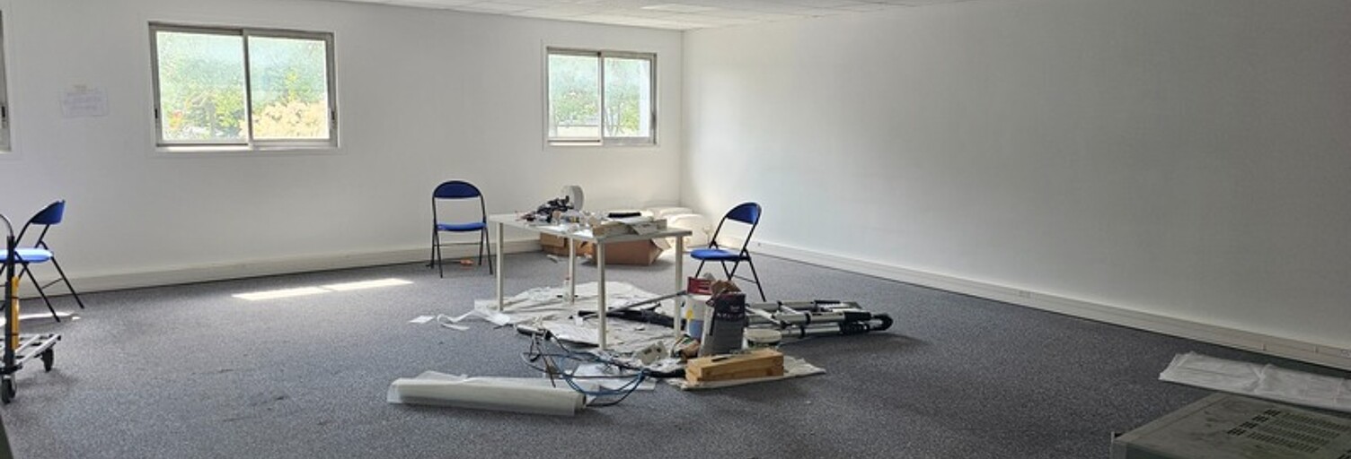 Bureau 1 Pièce 65 m² à vendre à Trappes (78190)