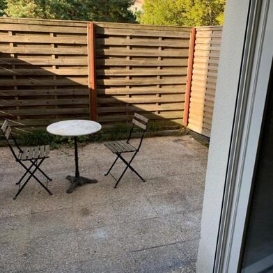 Appartement 2 pièces 780 €