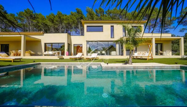 Villa / Maison 5 pièces  à vendre Flayosc 83780