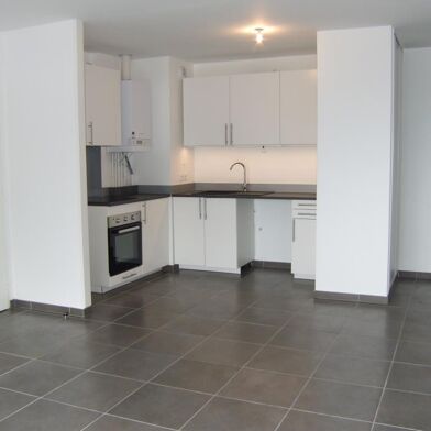 Appartement 3 pièces 768 €