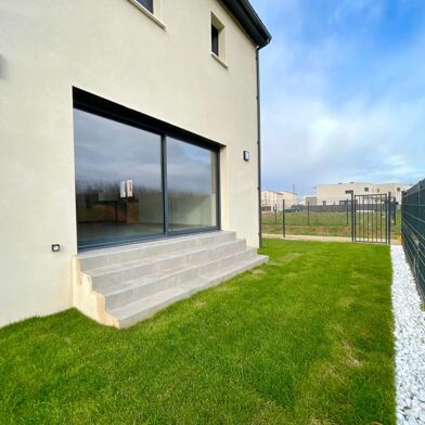 Maison 4 pièces 330000 €