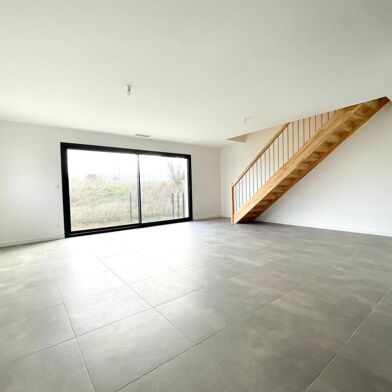 Maison 4 pièces 319900 €