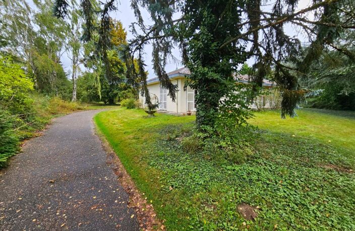 LUTTANGE - Maison Plain-pied - 145m² - 3Ch - 90 ares de Terrain constructible — photo 3