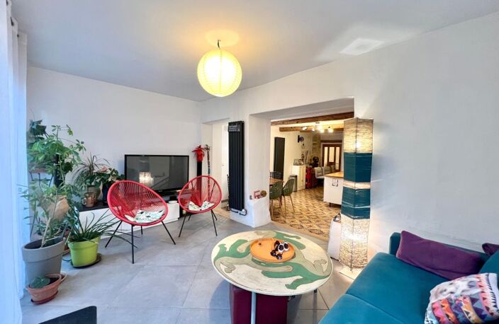 MAISON VIGNERONNE 195 M2 - GRAND GARAGE - EXTÉRIEURS — photo 4
