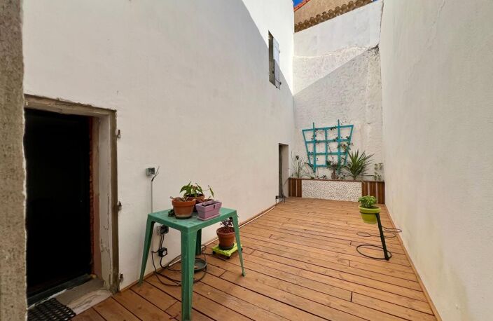 MAISON VIGNERONNE 195 M2 - GRAND GARAGE - EXTÉRIEURS — photo 5