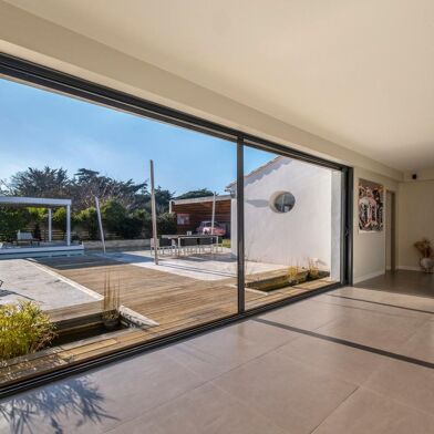 Maison 5 pièces 1365000 €