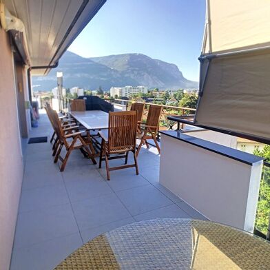 Appartement 5 pièces 739000 €