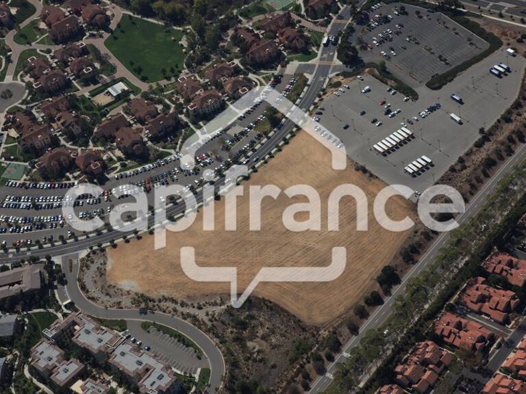 A LOUER, Terrain professionnel 933 m² – Emplacement n°1 – Entrée Île d’Oléron (17) — photo 1