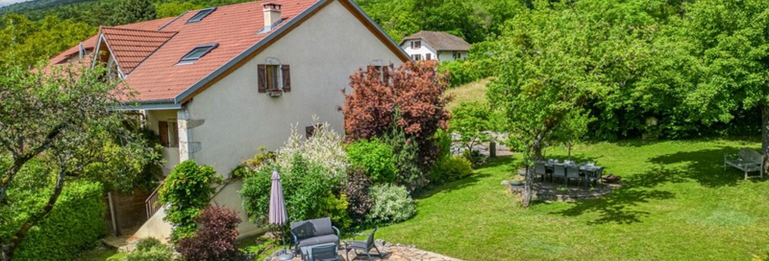 Maison 5 Pièces 160 m² à vendre à Échenevex (01170)