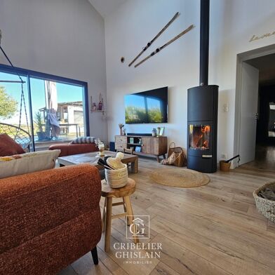 Maison 5 pièces 470000 €