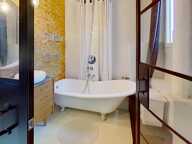 Appartement à vendre  RENNES– VOLNEY / PRAIRIES SAINT-MARTIN - T3  de 64 m² – CHARME DE L’ANCIEN, POÊLE À BOIS, 2 SALLES D’EAU — photo 3