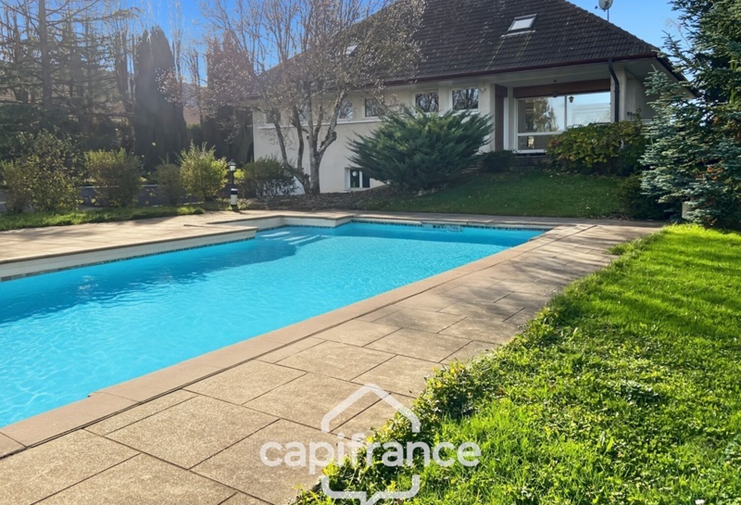 Maison à vendre 8 pièces BEAUFORT (39) — photo 1