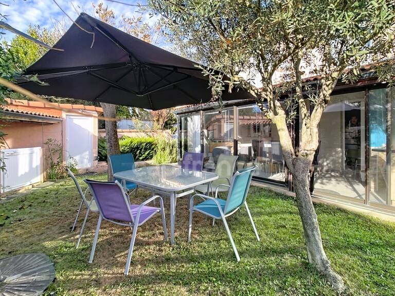 VALENCE (26200), à vendre en Viager Occupé , Maison jumelée 6 pièces avec jardin privatif. Nombreuses prestations — photo 1