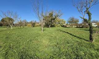 Terrain  2800 m² à vendre à Saint-Savinien (17350)