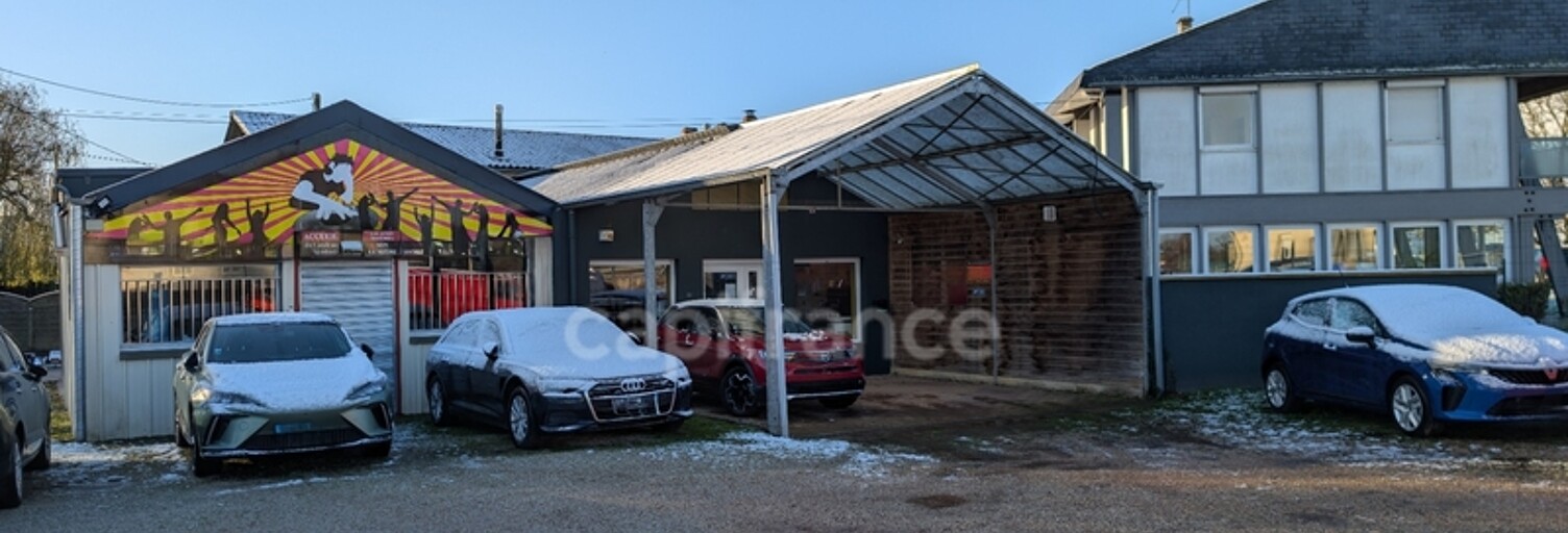 Local industriel  440 m² à vendre à Sarceaux (61200)