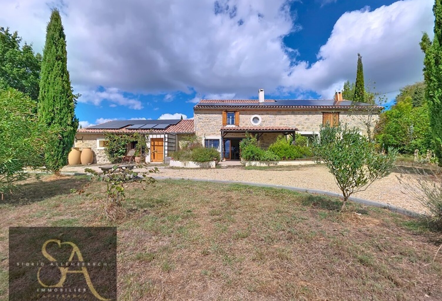 Domaine à vendre (Aude) – vue sur les Pyrénées – autonomie rare — photo 1