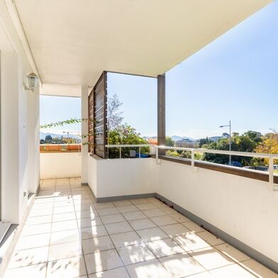 Appartement 4 pièces 215000 €