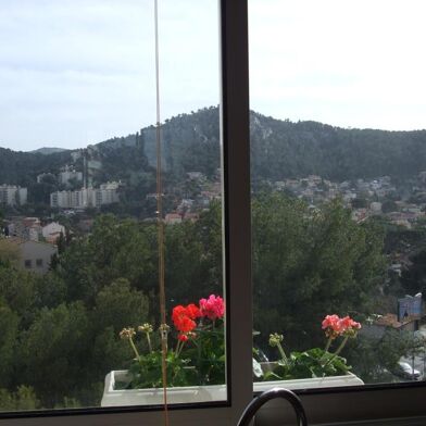 Appartement 1 pièces 570 €