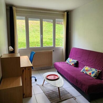 Appartement 1 pièces 400 €