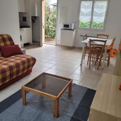 Appartement 1 pièces 735 €