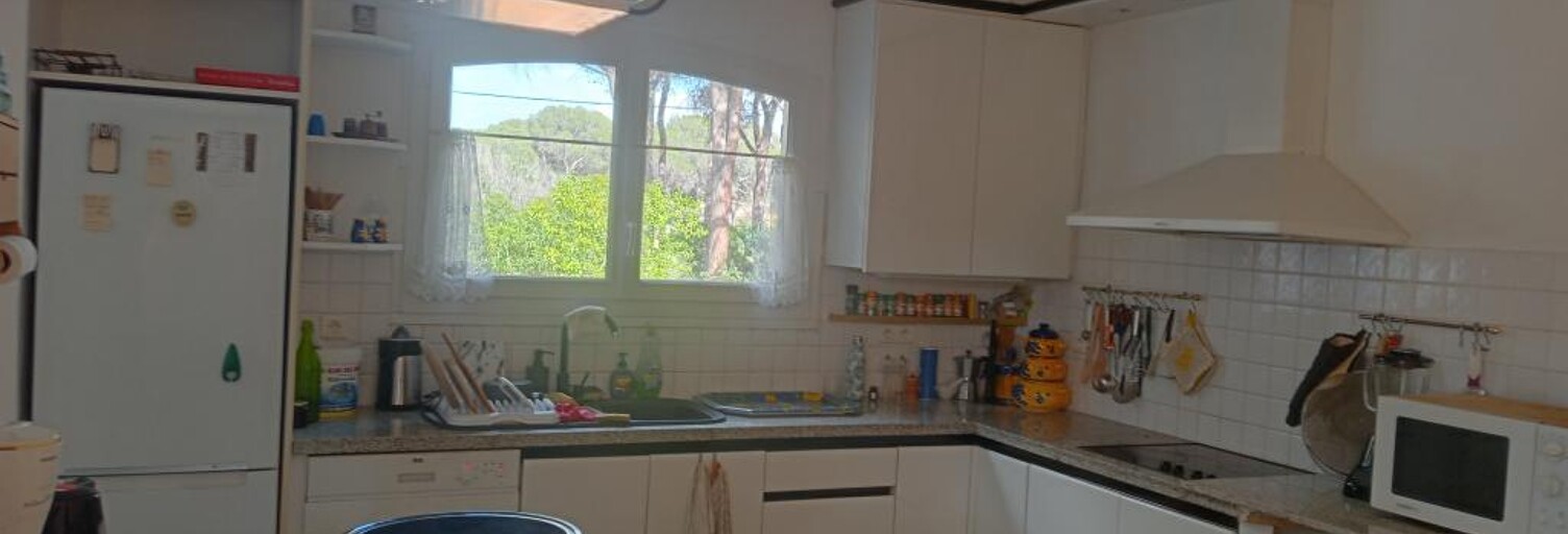 Maison 5 Pièces 190 m² à louer à Saint-Raphaël (83700)