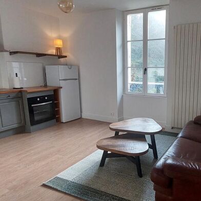 Appartement 2 pièces 860 €