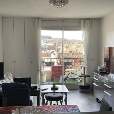 Appartement 2 pièces 1700 €