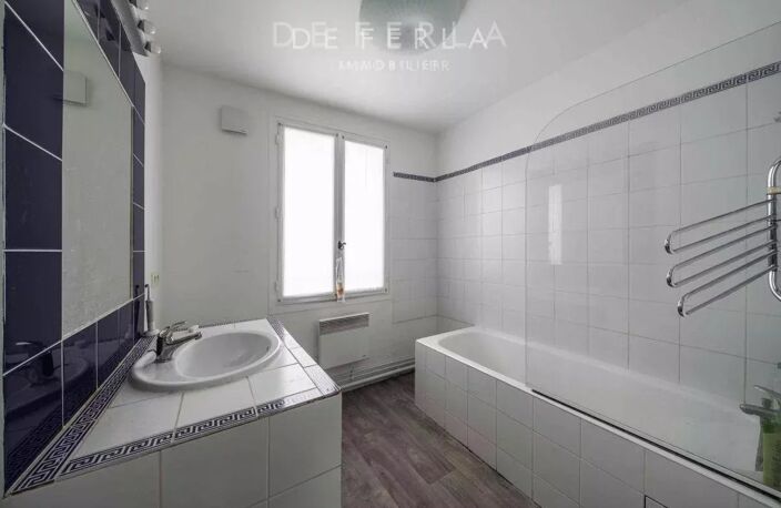 Maison avec accès privatif - 3 chambres - Paris 7ème — photo 5