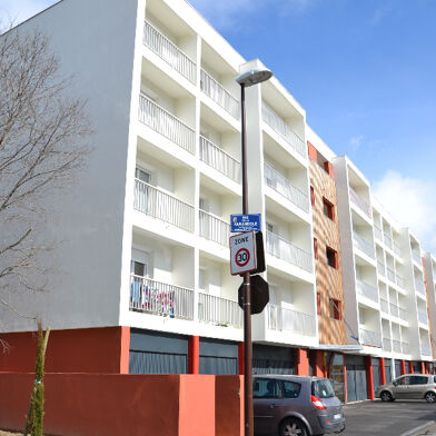 Appartement 4 pièces 785 €